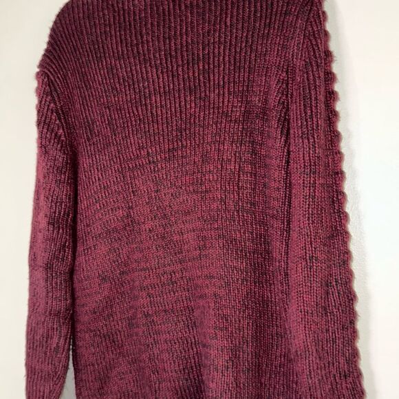 Elegant Burgundy Turtleneck Sweater with Cable Knit Design - Picture 13 of 14